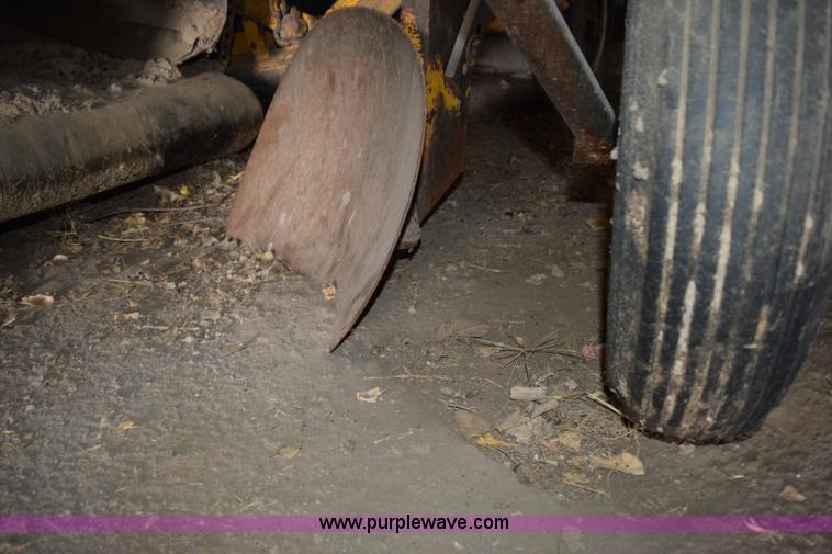 image for item H5128 Malsam M-D double belt terracer