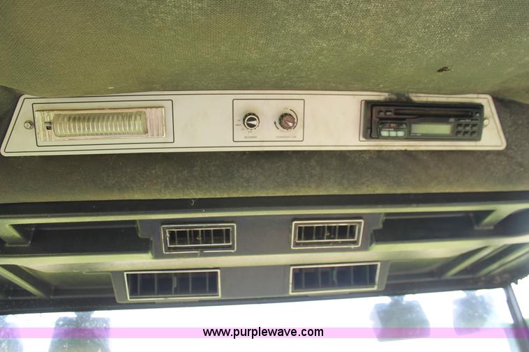 image for item H5820 1989 Case IH 8840 self-propelled windrower