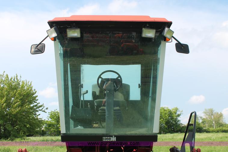 image for item H5820 1989 Case IH 8840 self-propelled windrower