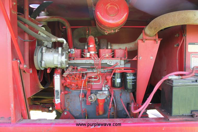 image for item H5820 1989 Case IH 8840 self-propelled windrower