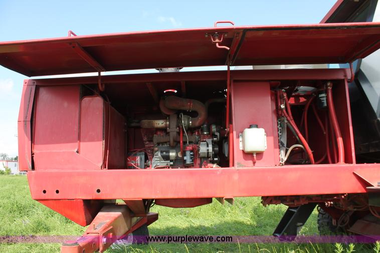 image for item H5820 1989 Case IH 8840 self-propelled windrower