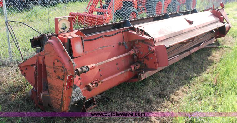 image for item H5820 1989 Case IH 8840 self-propelled windrower