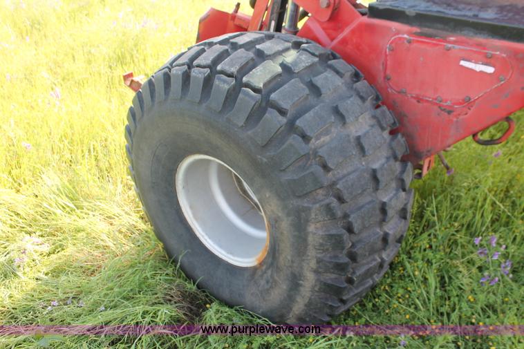 image for item H5820 1989 Case IH 8840 self-propelled windrower