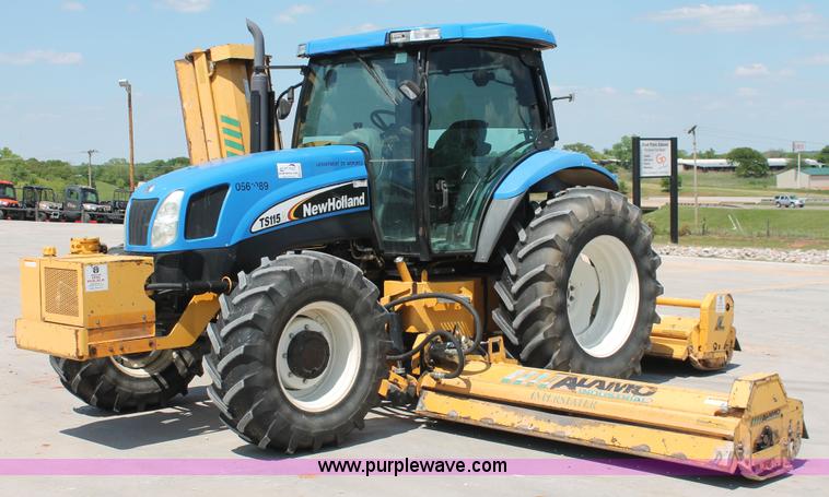 image for item H5821 2005 New Holland TS115A MFWD tractor