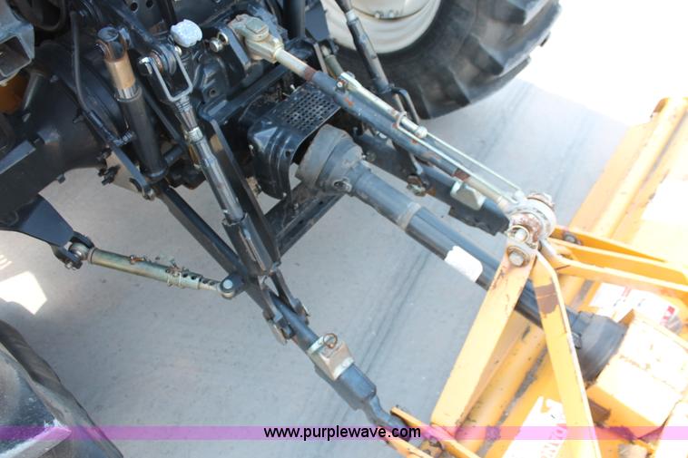 image for item H5821 2005 New Holland TS115A MFWD tractor