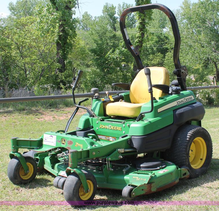 image for item H5822 2012 John Deere Z960A Z-Trak lawn mower