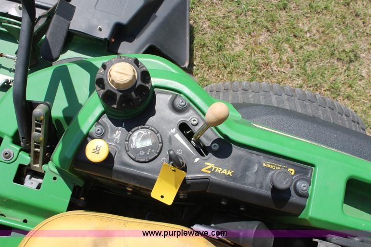 image for item H5822 2012 John Deere Z960A Z-Trak lawn mower
