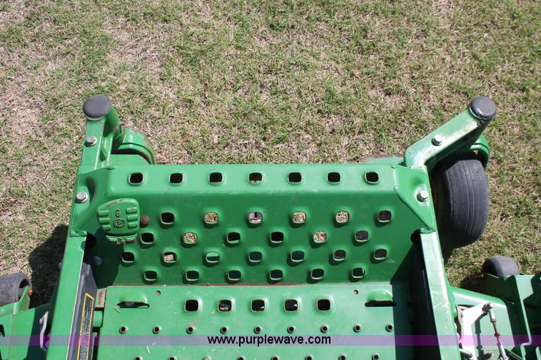 image for item H5822 2012 John Deere Z960A Z-Trak lawn mower