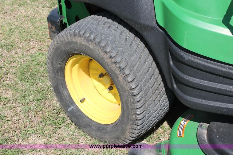 image for item H5822 2012 John Deere Z960A Z-Trak lawn mower