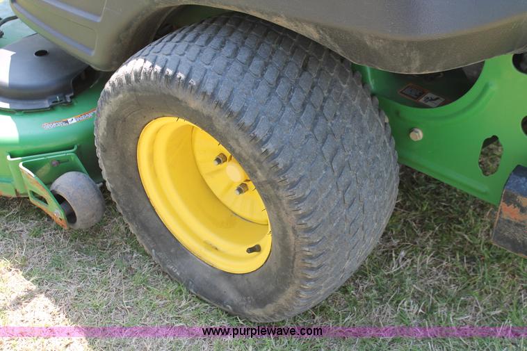 image for item H5822 2012 John Deere Z960A Z-Trak lawn mower