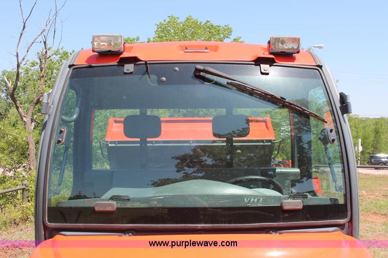 image for item H5823 2008 Kubota RTV1100 UTV