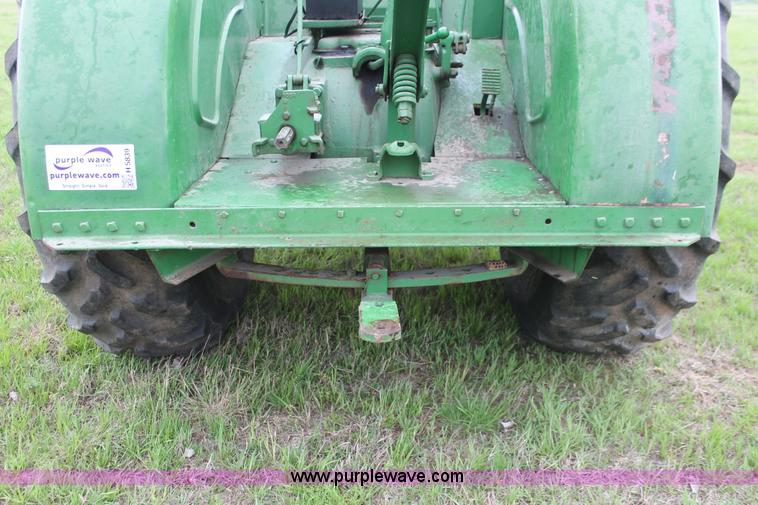image for item H5839 John Deere D tractor