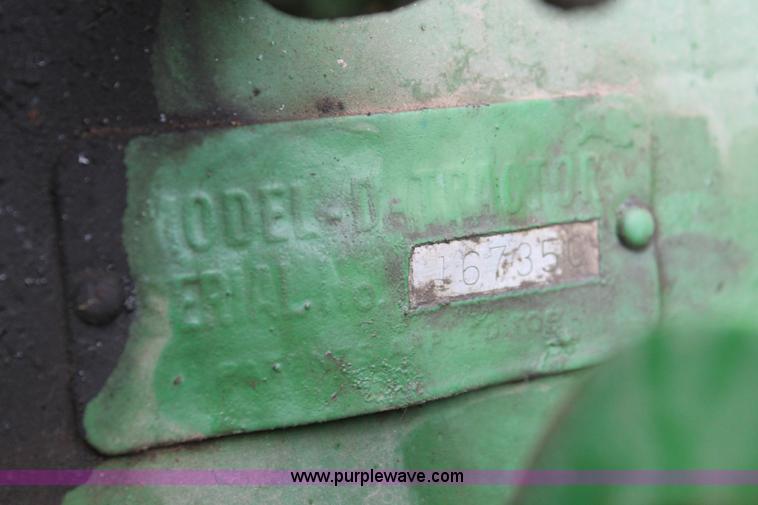image for item H5839 John Deere D tractor