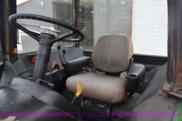 image for item H8585 1980 John Deere 4240 tractor