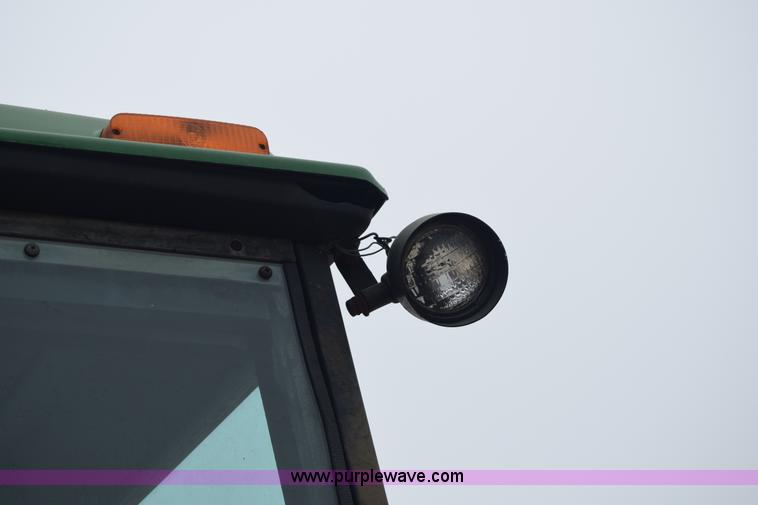 image for item H8585 1980 John Deere 4240 tractor