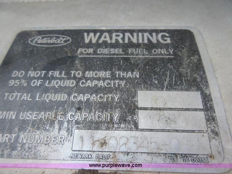 image for item I4593 1992 Peterbilt 359 Glider Kit semi truck