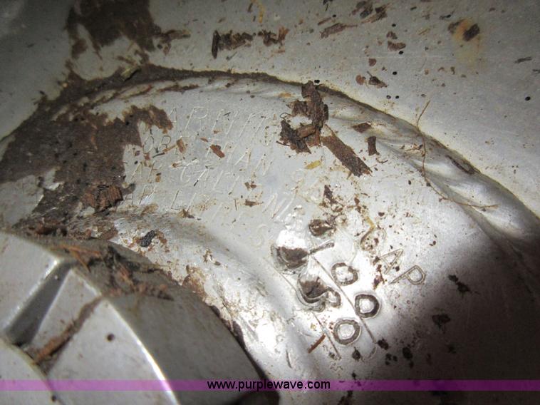 image for item I4596 1988 Kenworth T600 grain truck