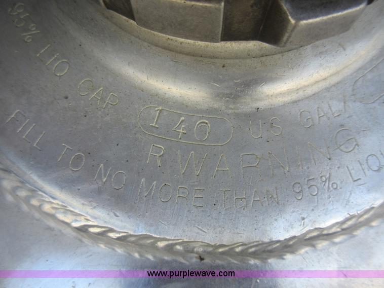 image for item I4597 1991 Freightliner FLD120SD grain truck