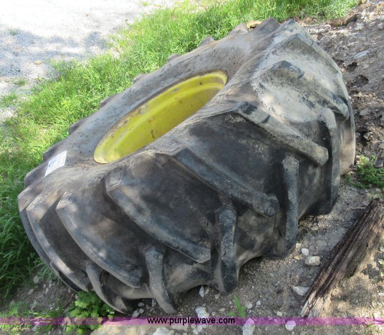 image for item I4598 Firestone 23.1-25 tires