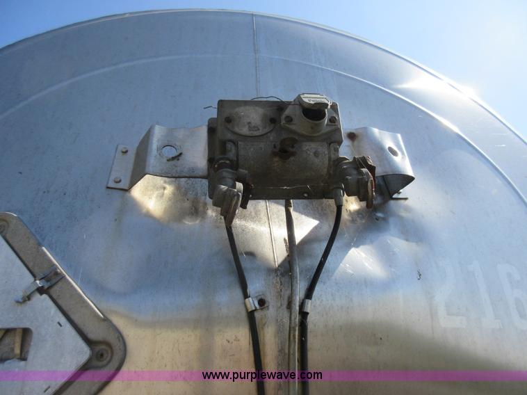 image for item I4602 1970 Heil tanker trailer