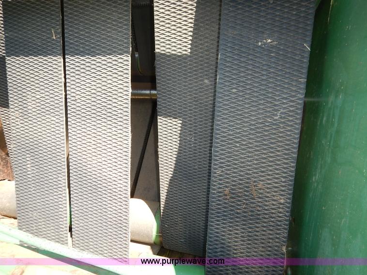 image for item J3944 John Deere 330 round baler