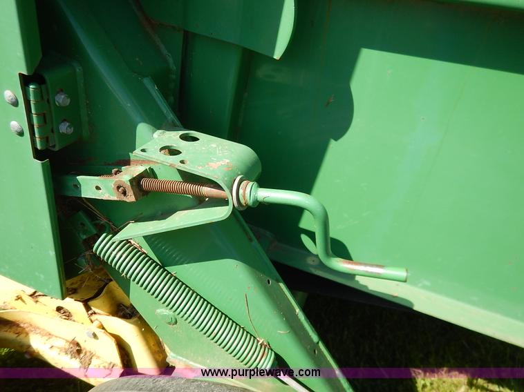 image for item J3944 John Deere 330 round baler