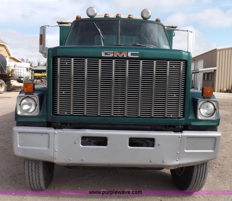 image for item K3044 1979 GMC Brigadier grain truck