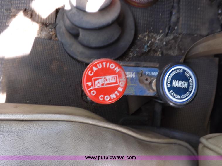 image for item K3044 1979 GMC Brigadier grain truck