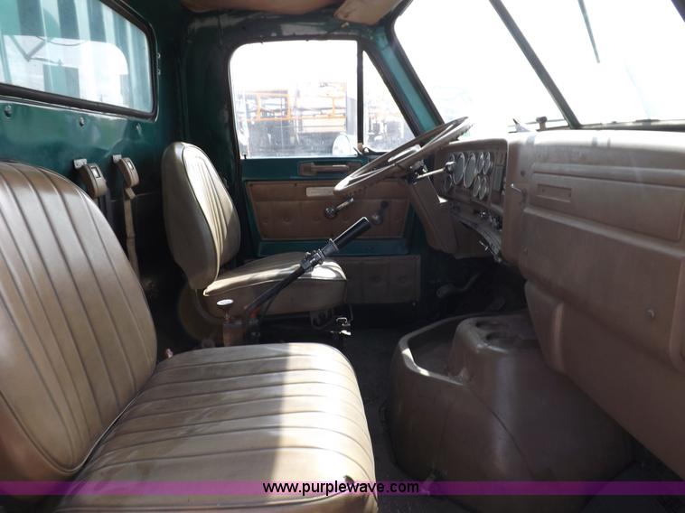 image for item K3044 1979 GMC Brigadier grain truck