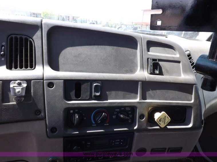 image for item K3879 2005 Sterling LT8500 feed truck