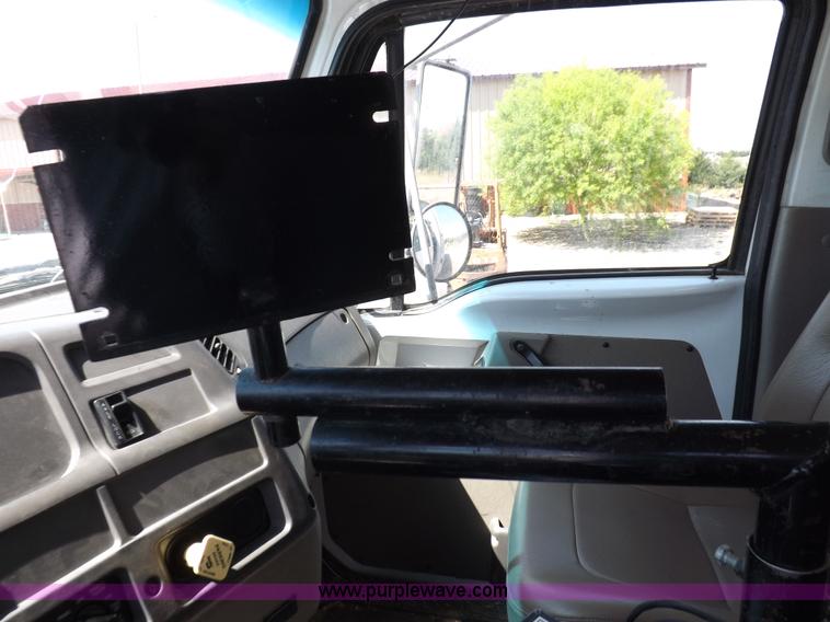 image for item K3879 2005 Sterling LT8500 feed truck