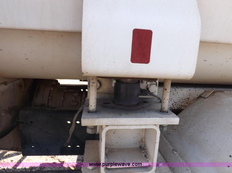 image for item K3879 2005 Sterling LT8500 feed truck