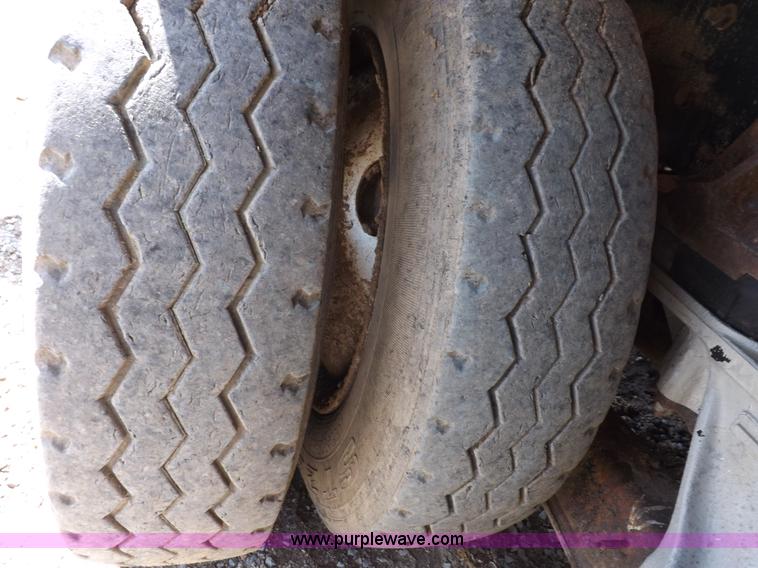 image for item K3879 2005 Sterling LT8500 feed truck