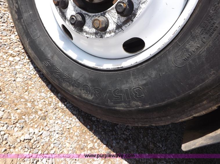 image for item K3879 2005 Sterling LT8500 feed truck