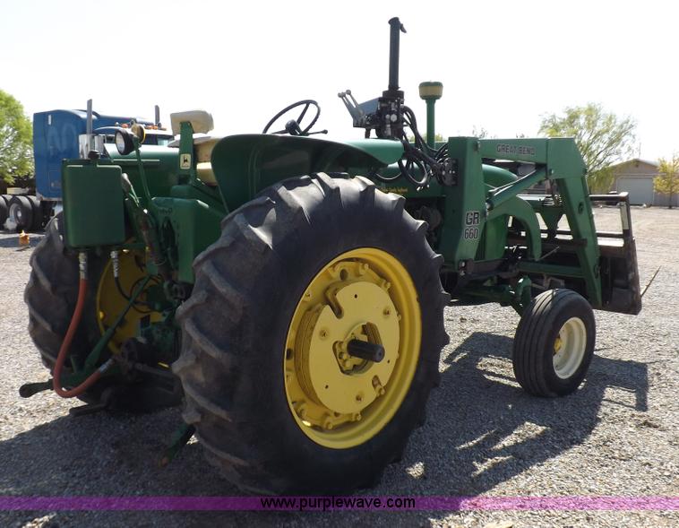 image for item K3880 John Deere 3020 tractor