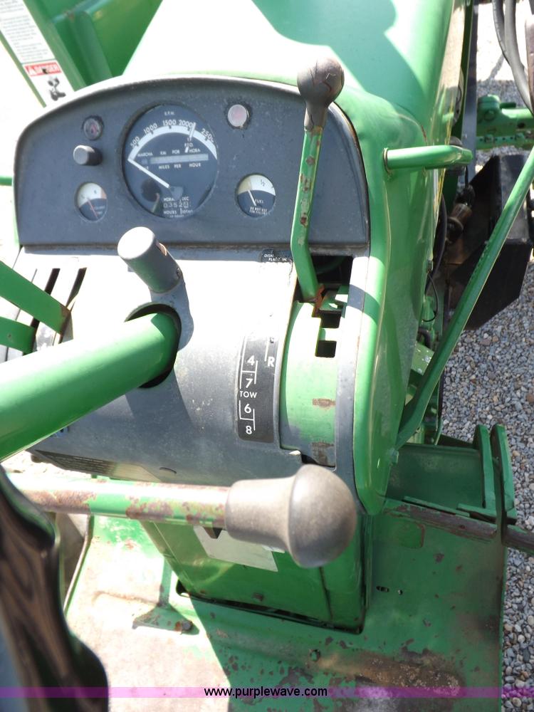 image for item K3880 John Deere 3020 tractor