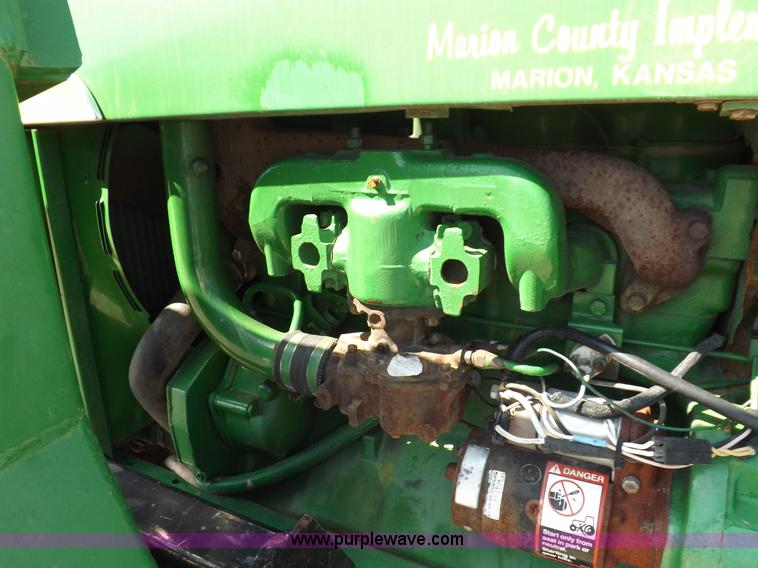 image for item K3880 John Deere 3020 tractor