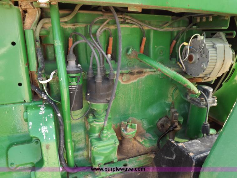 image for item K3880 John Deere 3020 tractor