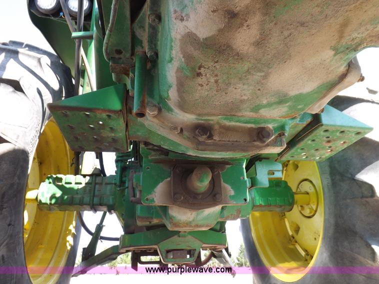 image for item K3880 John Deere 3020 tractor