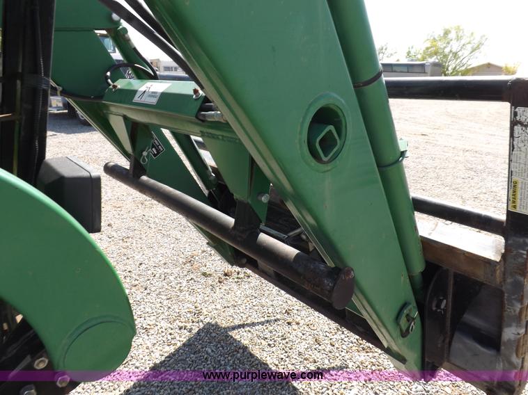 image for item K3880 John Deere 3020 tractor