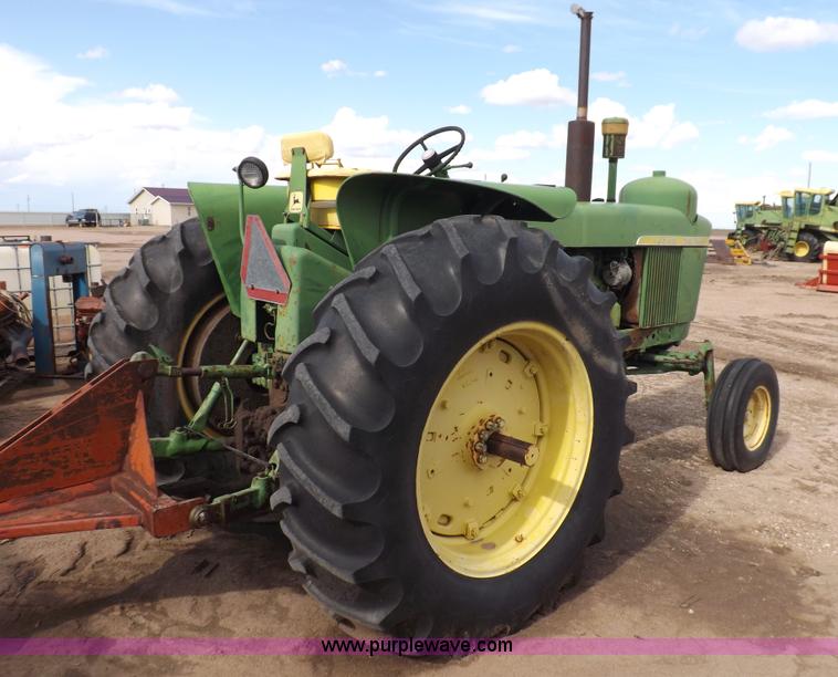 image for item K3909 1962 John Deere 4010 tractor