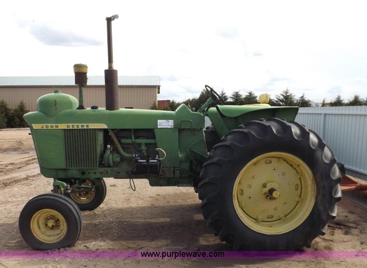 image for item K3909 1962 John Deere 4010 tractor