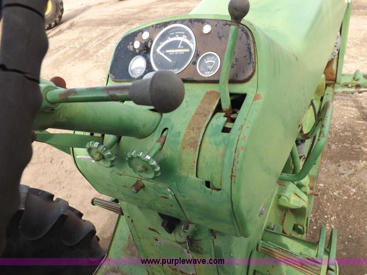 image for item K3909 1962 John Deere 4010 tractor