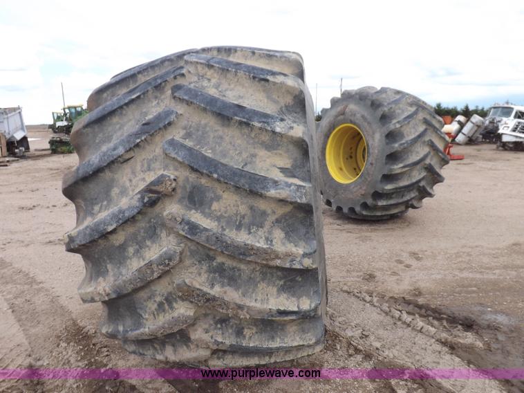 image for item K3910 (2) Firestone tires