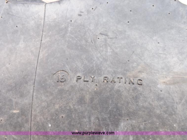 image for item K3910 (2) Firestone tires