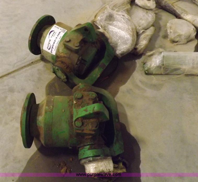 image for item K3919 John Deere rear wheel assist components