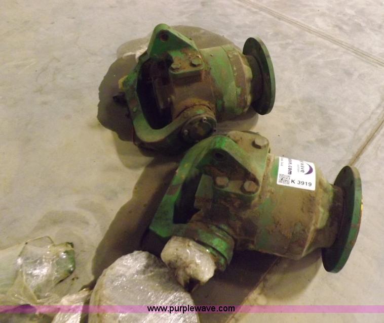 image for item K3919 John Deere rear wheel assist components