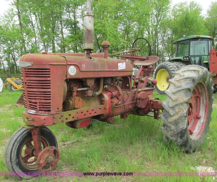 image for item K5041 International Farmall M tractor
