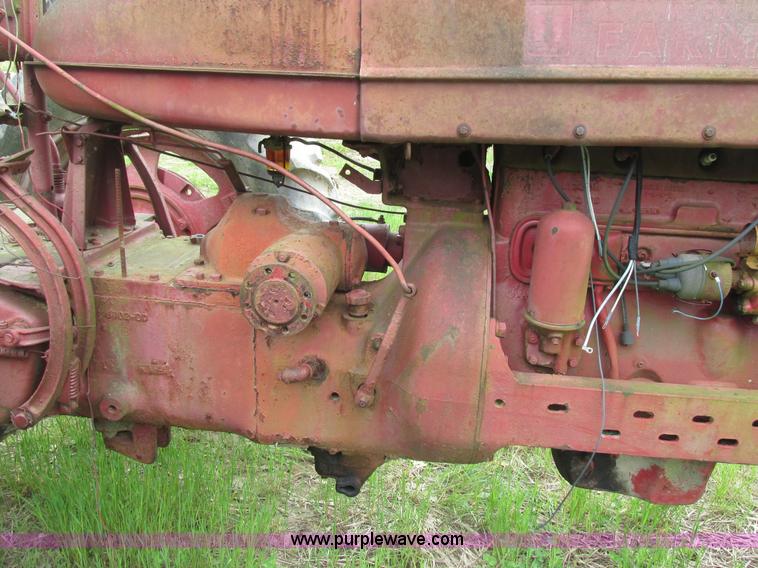 image for item K5041 International Farmall M tractor