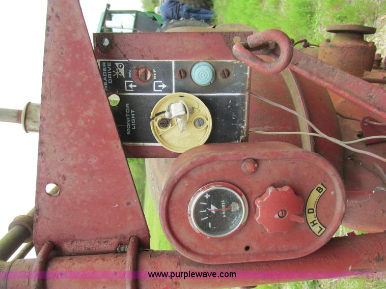 image for item K5041 International Farmall M tractor